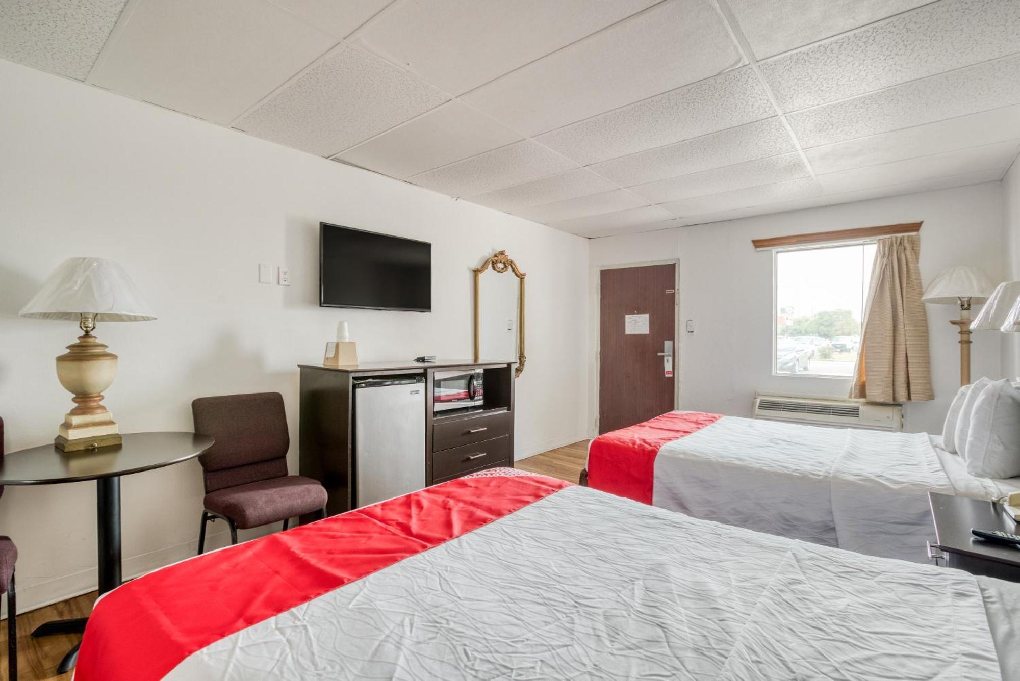 Oyo Hotel San Antonio Lackland Air Force Base West Extérieur photo
