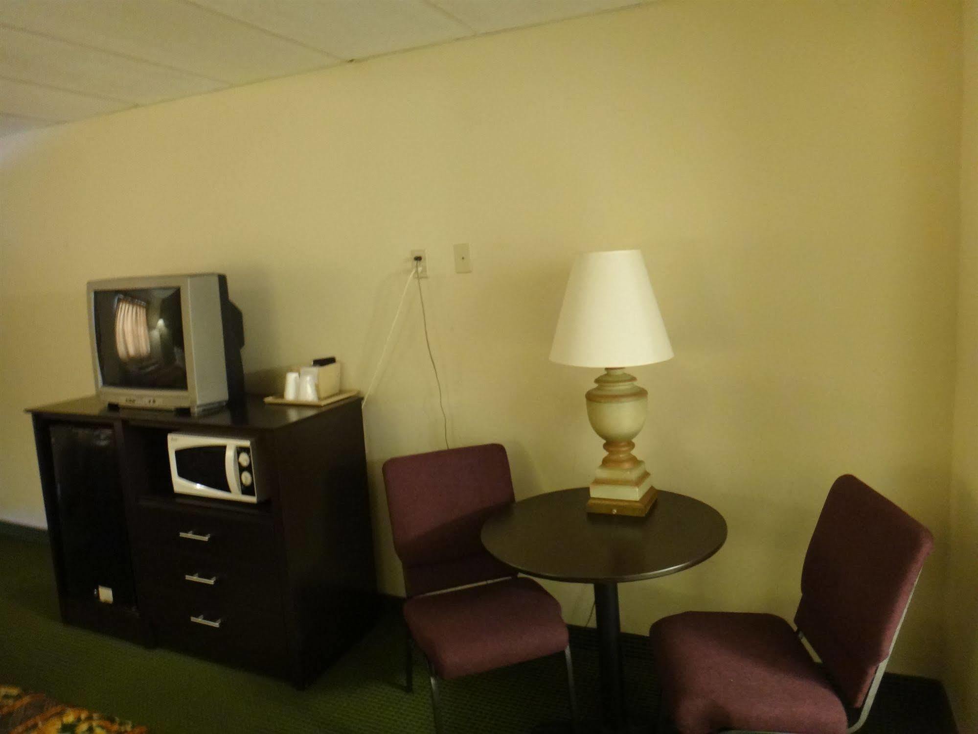 Oyo Hotel San Antonio Lackland Air Force Base West Extérieur photo